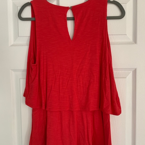 NWT Anthropologie Deletta red crossover swing top - Picture 3 of 3